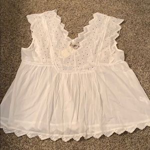 Lucky Brand Eyelet Top 💕